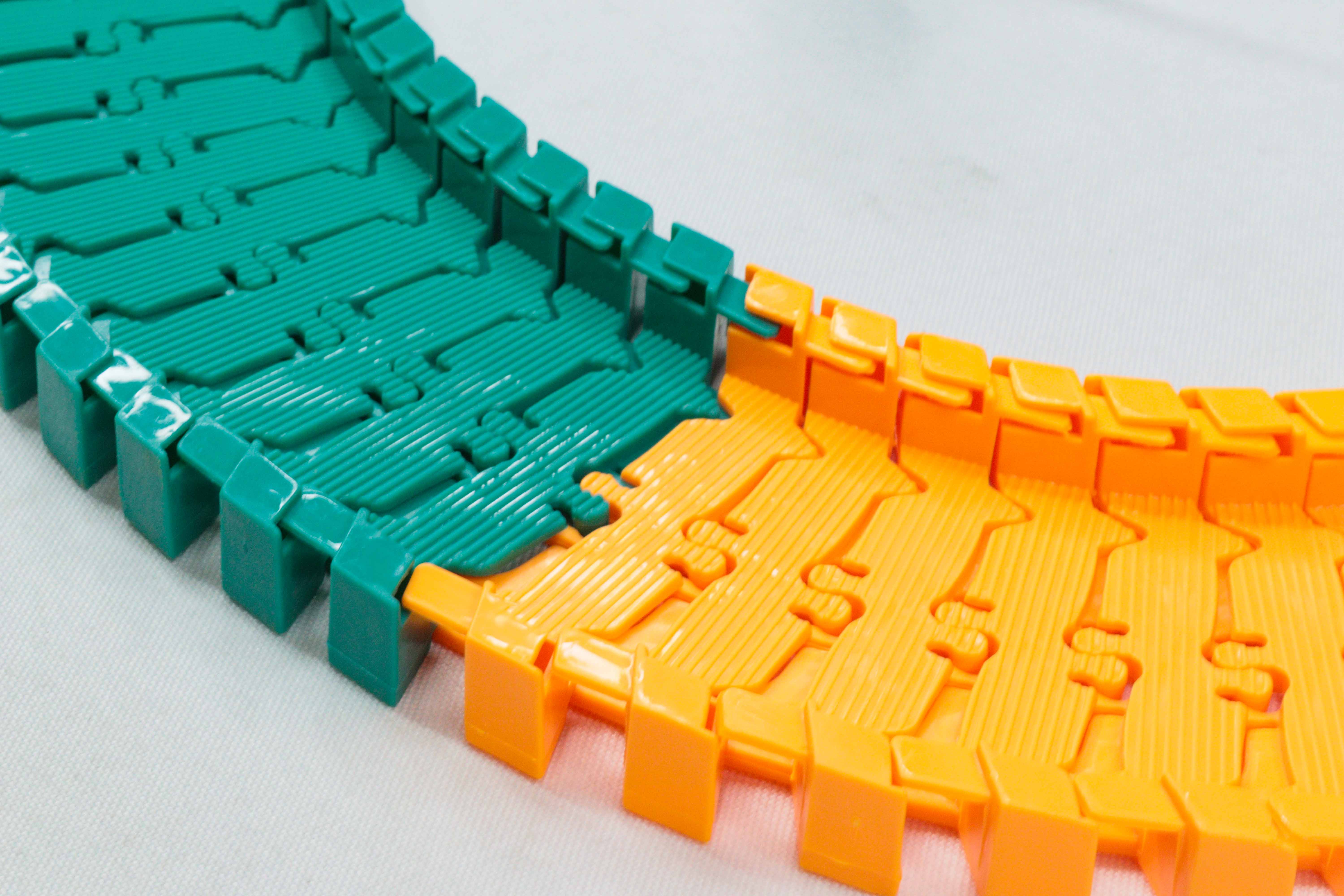 Set de Pista Eléctrica con Dinosaurios – Dino Track