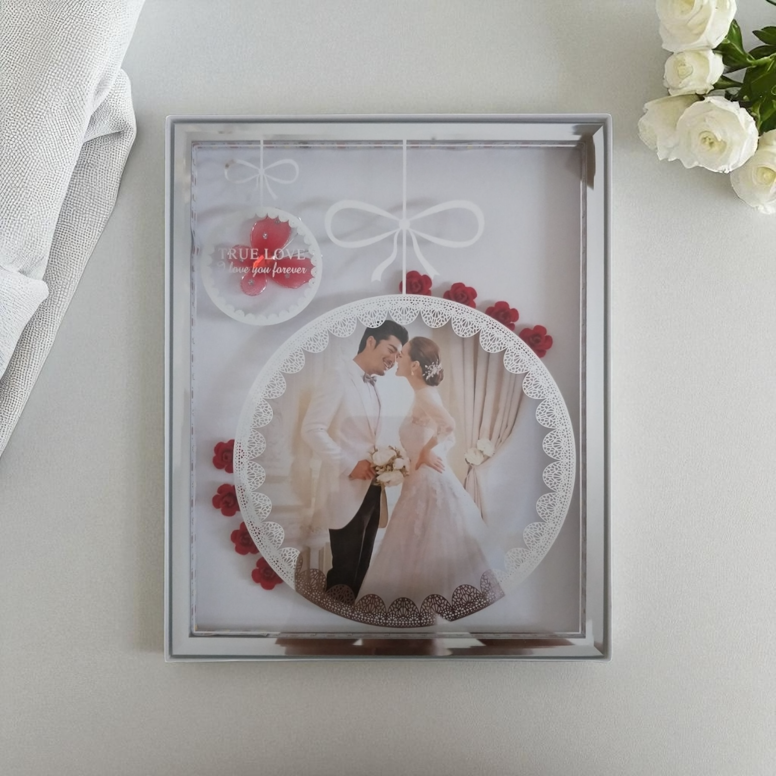 Marco de fotos vertical 20×25 cm con luz monocromática conexión USB