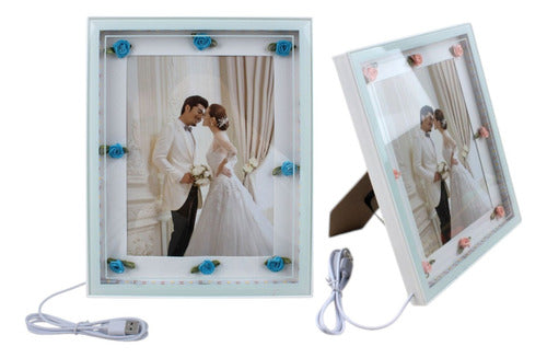 Marco De Fotos Iluminado Usb De 18 × 23 Cm Con Borde Blanco